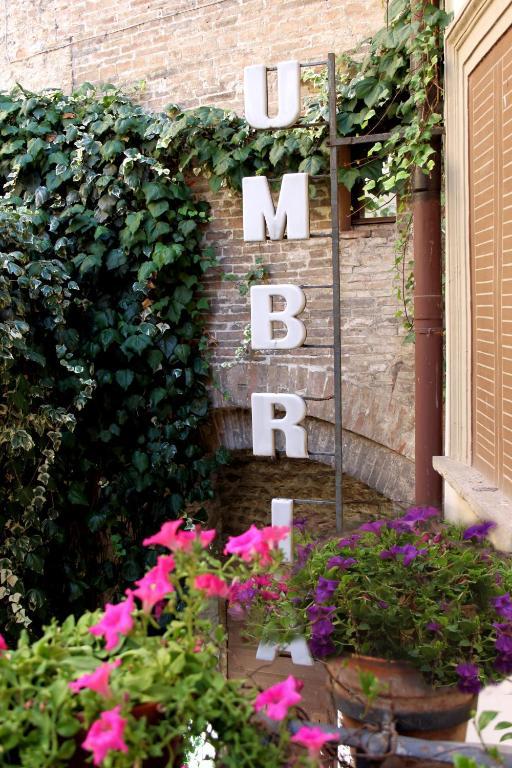 Hotel Umbria Perugia Exterior photo